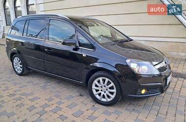 Минивэн Opel Zafira 2006 в Могилев-Подольске