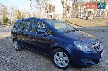 Мінівен Opel Zafira 2011 в Києві