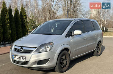 Мінівен Opel Zafira 2011 в Києві