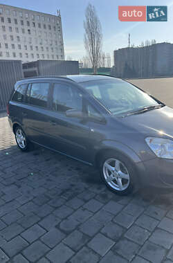 Мінівен Opel Zafira 2009 в Черкасах