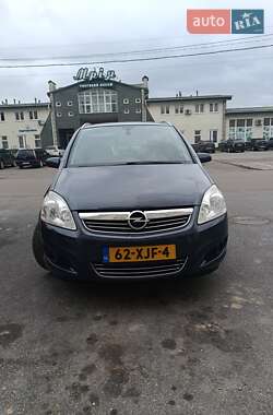 Мінівен Opel Zafira 2009 в Івано-Франківську