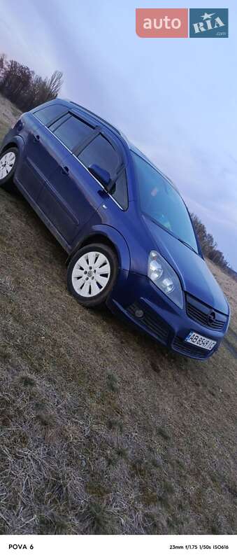 Мінівен Opel Zafira 2006 в Калинівці