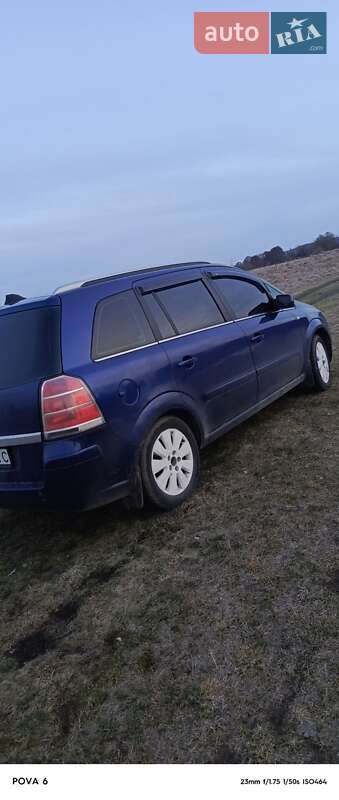 Мінівен Opel Zafira 2006 в Калинівці