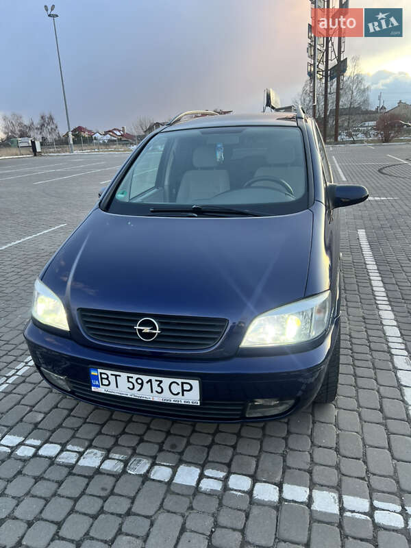 Мінівен Opel Zafira 2002 в Львові