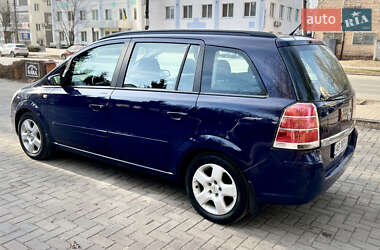 Минивэн Opel Zafira 2006 в 
