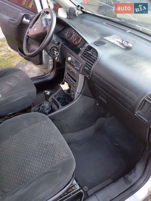 Мінівен Opel Zafira 2004 в Мельниці-Подільській фото 11 Мінівен Opel Zafira 2004 в Мельниці-Подільській