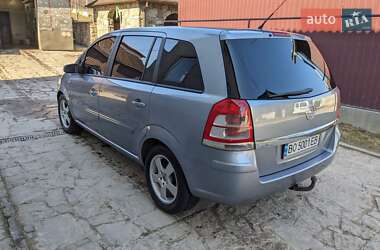Минивэн Opel Zafira 2006 в 