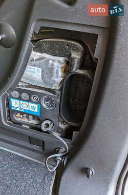 Минивэн Opel Zafira 2006 в 