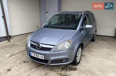 Минивэн Opel Zafira 2006 в 