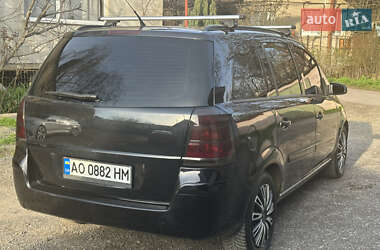 Минивэн Opel Zafira 2007 в 