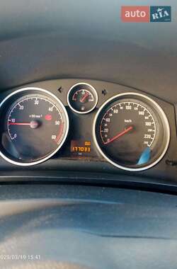 Минивэн Opel Zafira 2008 в 