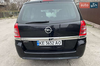 Мінівен Opel Zafira 2011 в 