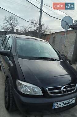 Минивэн Opel Zafira 2005 в 