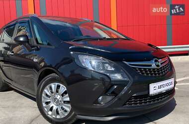 Мінівен Opel Zafira 2016 в 