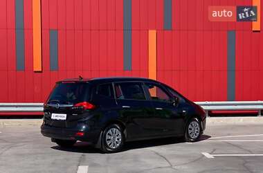 Мінівен Opel Zafira 2016 в 