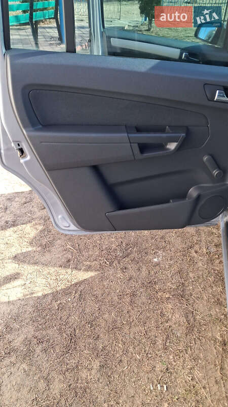 Минивэн Opel Zafira 2008 в Вапнярке фото 11 Минивэн Opel Zafira 2008 в Вапнярке