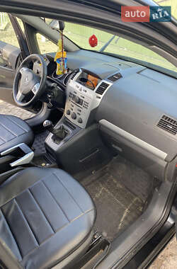 Мінівен Opel Zafira 2009 в 