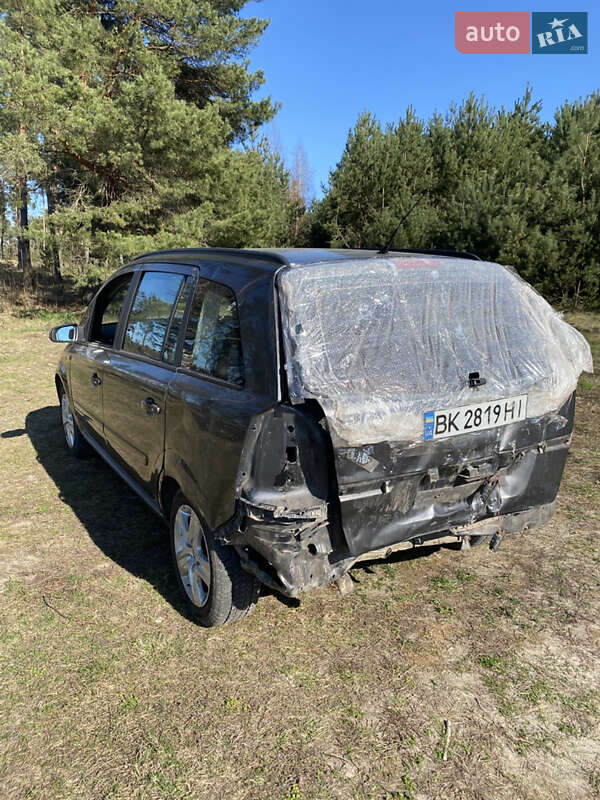 Мінівен Opel Zafira 2009 в Острозі