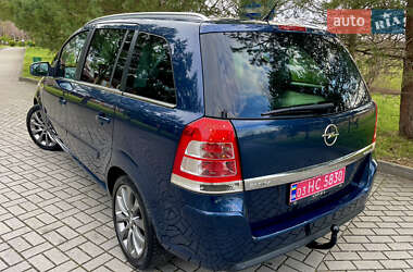 Мінівен Opel Zafira 2012 в 