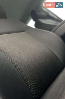 Мінівен Opel Zafira 2012 в 