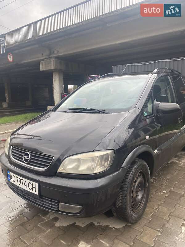 Мінівен Opel Zafira 1999 в Хмельницькому