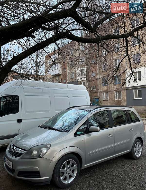 Минивэн Opel Zafira 2005 в Сокирянах