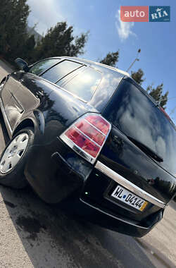 Минивэн Opel Zafira 2006 в 