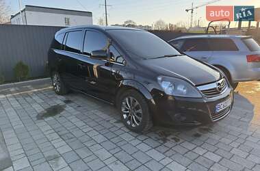 Минивэн Opel Zafira 2010 в Львове