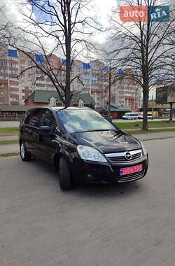 Минивэн Opel Zafira 2009 в 