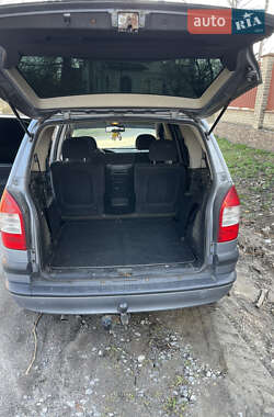 Мінівен Opel Zafira 2003 в 