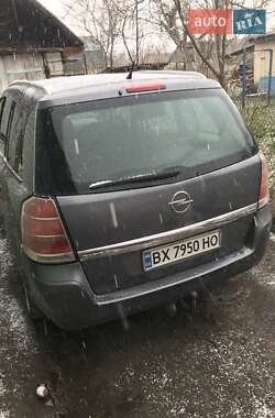 Минивэн Opel Zafira 2007 в 