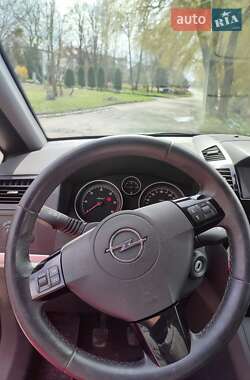 Мінівен Opel Zafira 2009 в 