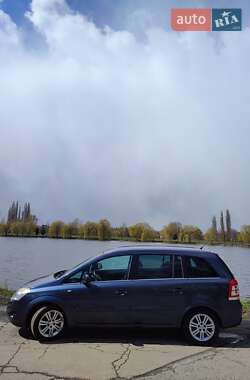 Мінівен Opel Zafira 2009 в 