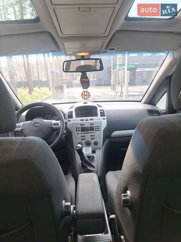 Мінівен Opel Zafira 2007 в Ніжині
