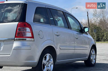 Мінівен Opel Zafira 2011 в 
