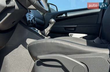Мінівен Opel Zafira 2011 в 