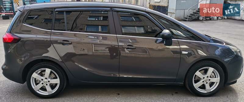 Opel Zafira 2012 Opel Zafira 2012