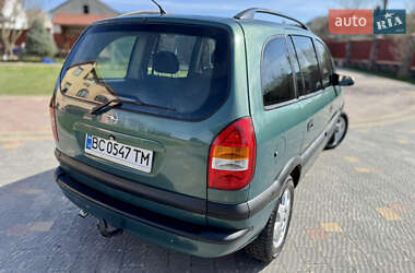 Минивэн Opel Zafira 2002 в 