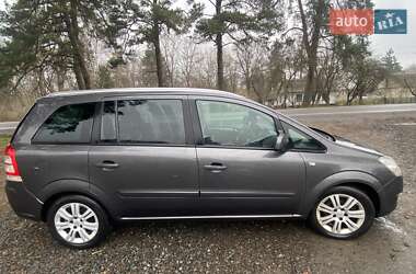 Мінівен Opel Zafira 2011 в 
