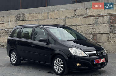 Минивэн Opel Zafira 2009 в Золочеве