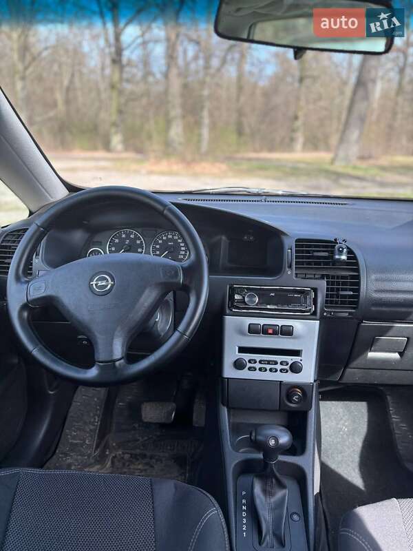 Мінівен Opel Zafira 2003 в Бердичеві