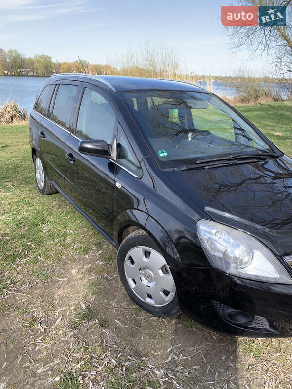 Мінівен Opel Zafira 2008 в Вінниці