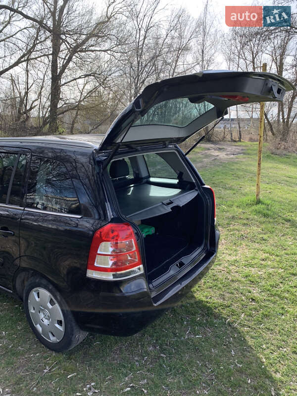 Мінівен Opel Zafira 2008 в Вінниці