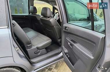 Минивэн Opel Zafira 2008 в 
