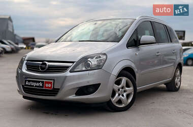 Минивэн Opel Zafira 2011 в 