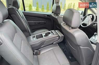 Минивэн Opel Zafira 2008 в 