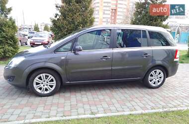 Мінівен Opel Zafira 2010 в Білій Церкві