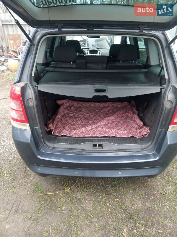 Минивэн Opel Zafira 2007 в Чугуеве фото 7 Минивэн Opel Zafira 2007 в Чугуеве