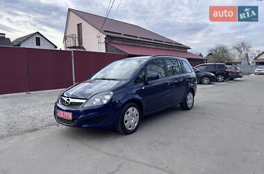 Минивэн Opel Zafira 2013 в 