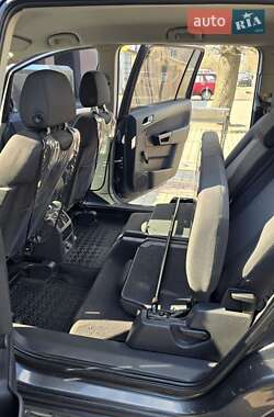 Минивэн Opel Zafira 2008 в 